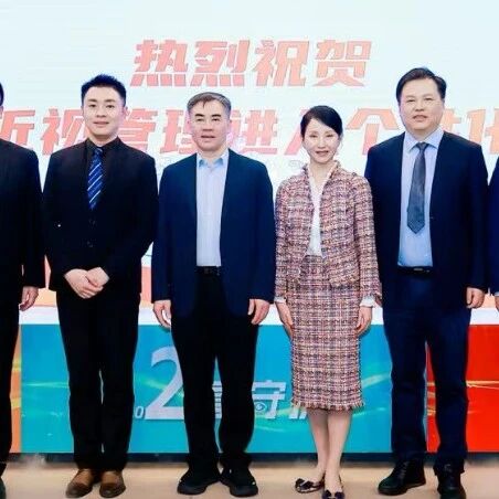 5 coolest waterproof mobile devices